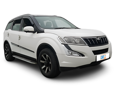 Mahindra XUV500-img